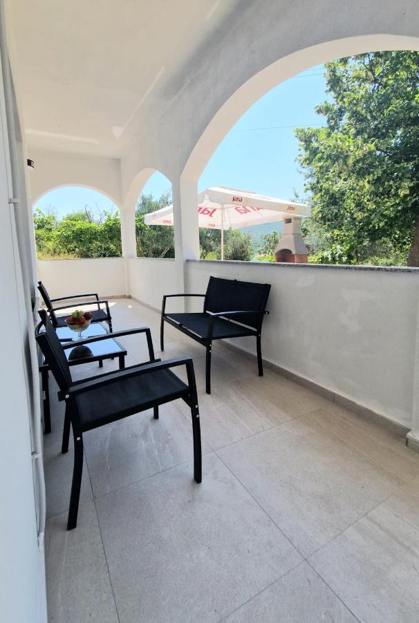 Apartman Ivan Kruševo Esterno foto