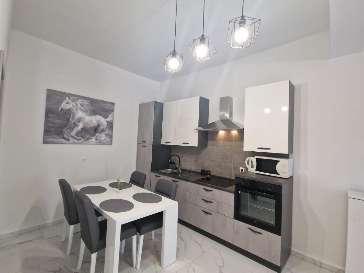 Apartman Ivan Kruševo Esterno foto